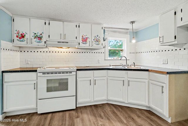 3201 Oakley Circle, Castle Hayne, NC 28429