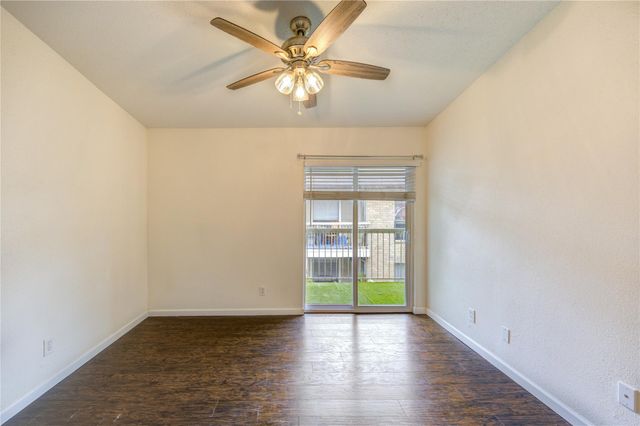 2120 Wilcrest Drive 226, Houston, TX 77042