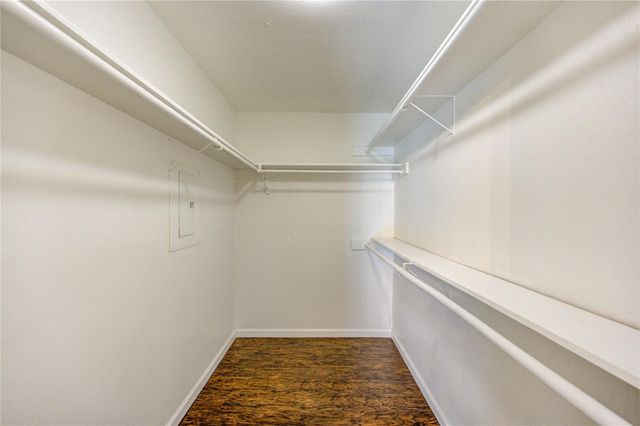 2120 Wilcrest Drive 226, Houston, TX 77042