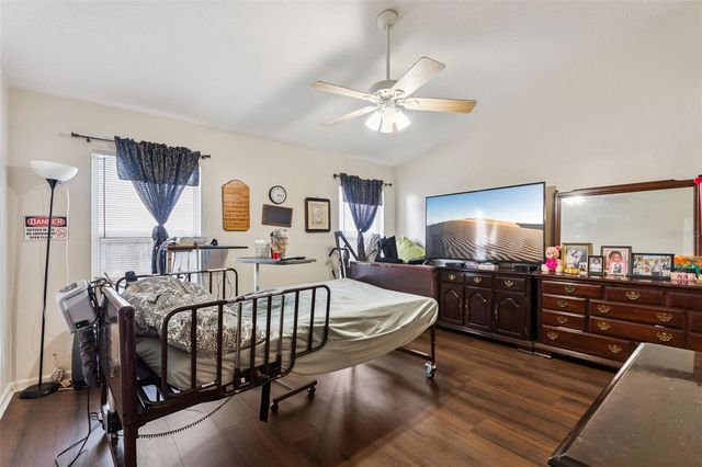 266 HANGING MOSS CIRCLE, Lake Mary, FL 32746