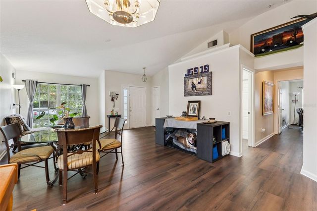 266 HANGING MOSS CIRCLE, Lake Mary, FL 32746