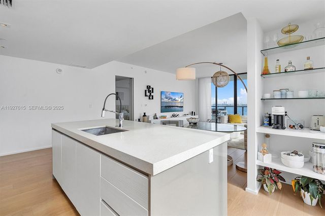 788 NE 23rd St 2001, Miami, FL 33137