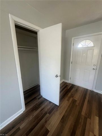 3461 Gamage DR, Norfolk, VA 23518