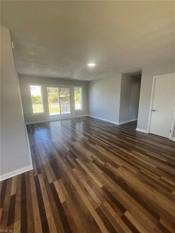 3461 Gamage DR, Norfolk, VA 23518