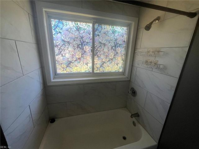 3461 Gamage DR, Norfolk, VA 23518