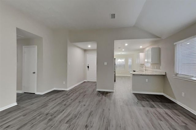 18131 Gravenhurst Lane, Tomball, TX 77377