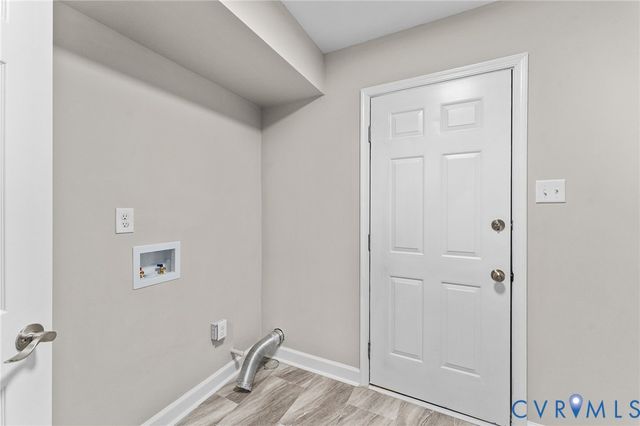 1716 Almond Creek North Ter, Henrico, VA 23231