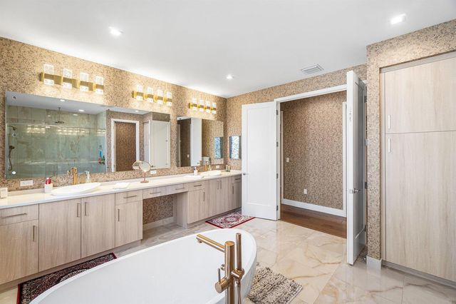 8233 Crystal Downs Avenue, Boca Raton, FL 33434