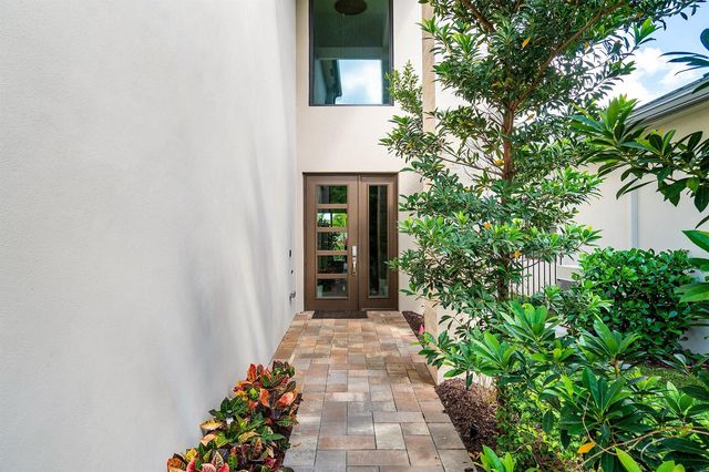 8233 Crystal Downs Avenue, Boca Raton, FL 33434