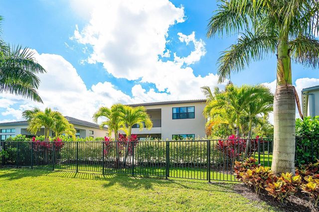 8233 Crystal Downs Avenue, Boca Raton, FL 33434