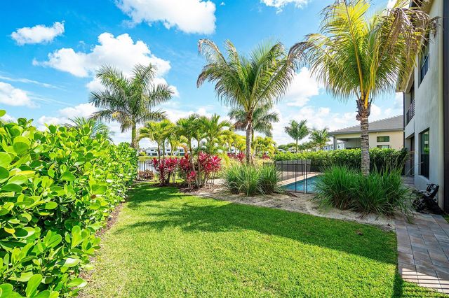 8233 Crystal Downs Avenue, Boca Raton, FL 33434