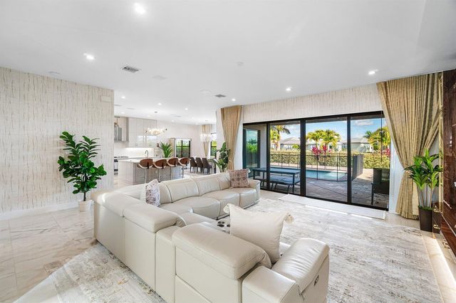 8233 Crystal Downs Avenue, Boca Raton, FL 33434