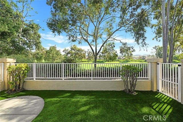 28 Cascada, Rancho Santa Margarita, CA 92688