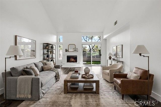 28 Cascada, Rancho Santa Margarita, CA 92688