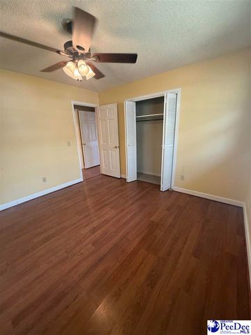 607 S 11th St, Hartsville, SC 29550