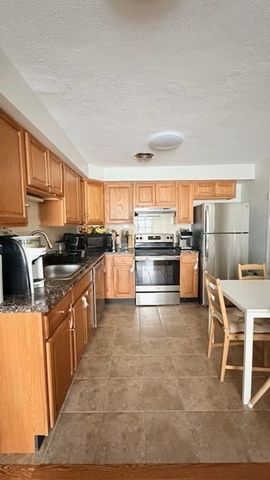 1105 Lexington Street 8-4, Waltham, MA 02452