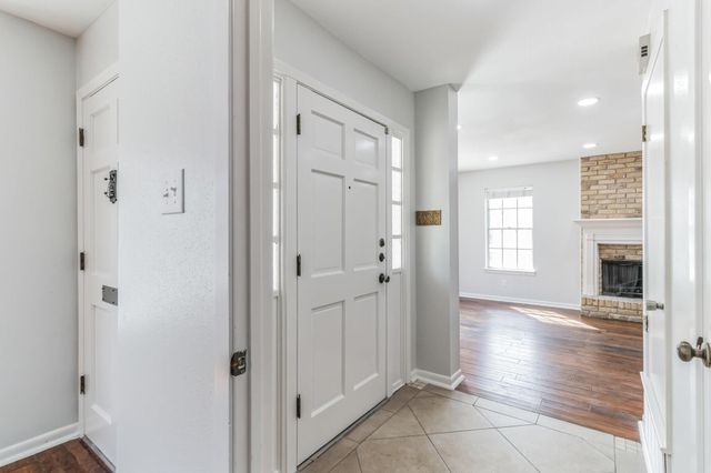 1704 San Antonio ST, Austin, TX 78701