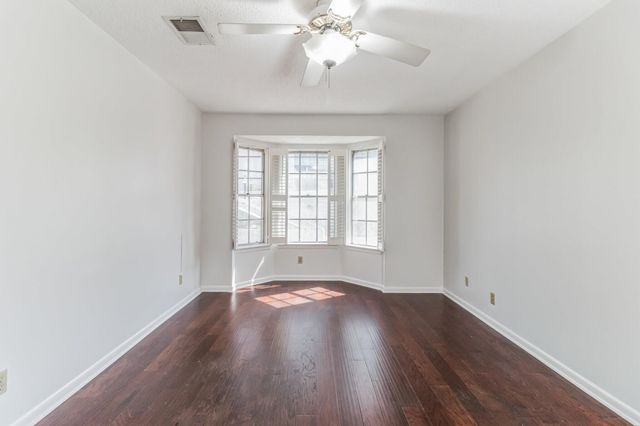 1704 San Antonio ST, Austin, TX 78701