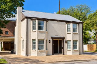 1704 San Antonio ST, Austin, TX 78701