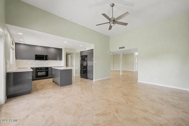 6221 N 21ST Drive, Phoenix, AZ 85015