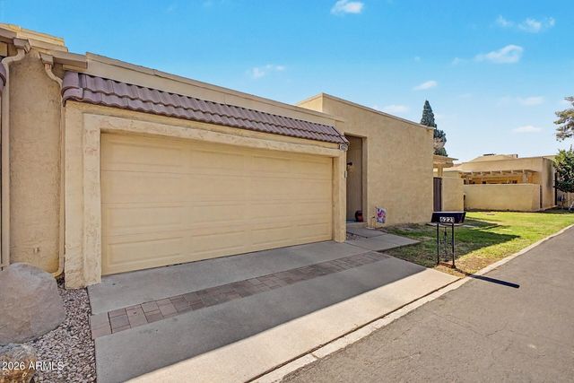 6221 N 21ST Drive, Phoenix, AZ 85015