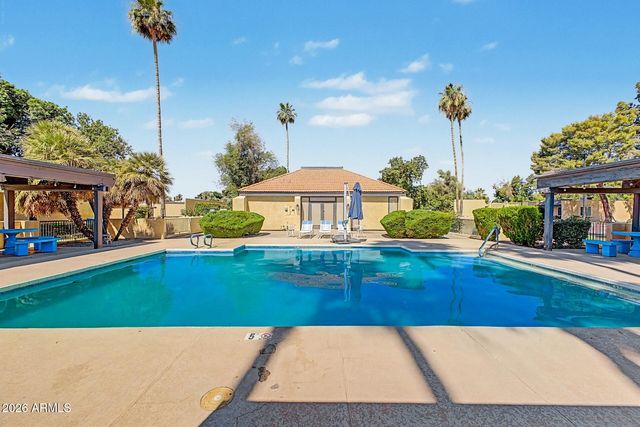 6221 N 21ST Drive, Phoenix, AZ 85015