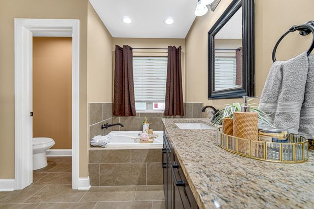 736 Cinnamon Teal Court, Hobart, IN 46342