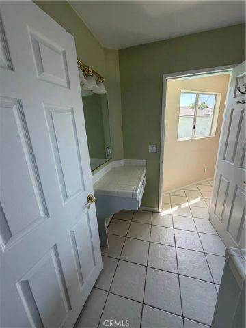 3922 Snowden, Long Beach, CA 90808