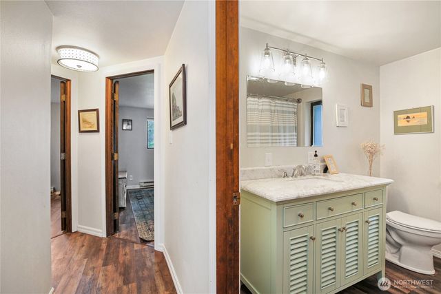 1968 State Route 105, Aberdeen, WA 98520