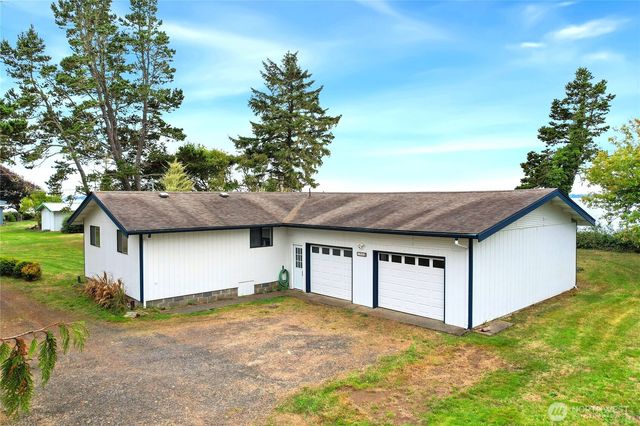 1968 State Route 105, Aberdeen, WA 98520