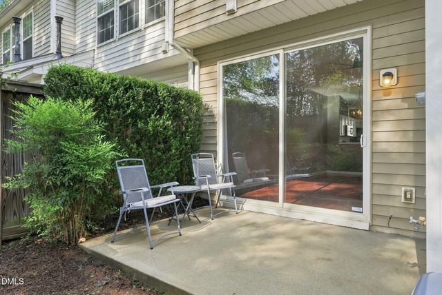 1618 Brook Fern Way, Raleigh, NC 27609