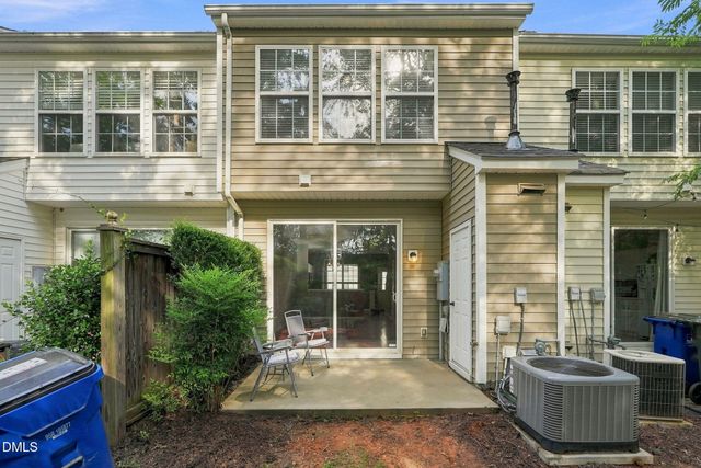 1618 Brook Fern Way, Raleigh, NC 27609
