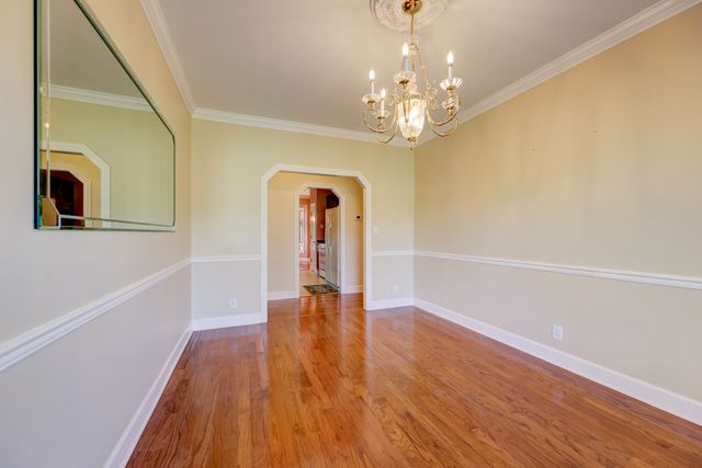 629 Mobley Rd, Clarksville, TN 37043