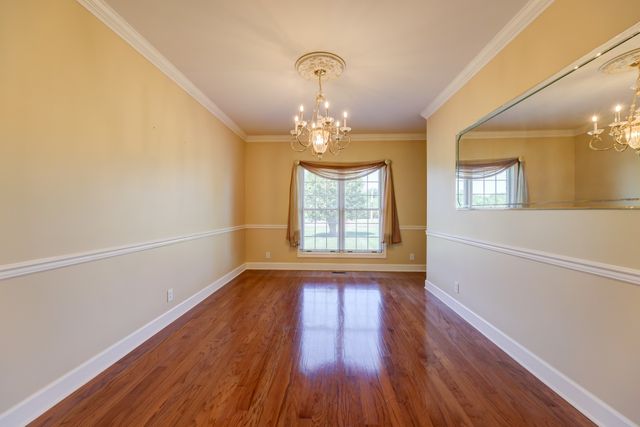629 Mobley Rd, Clarksville, TN 37043
