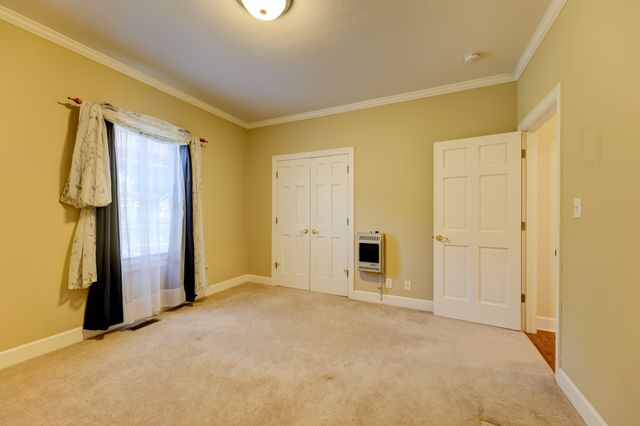 629 Mobley Rd, Clarksville, TN 37043