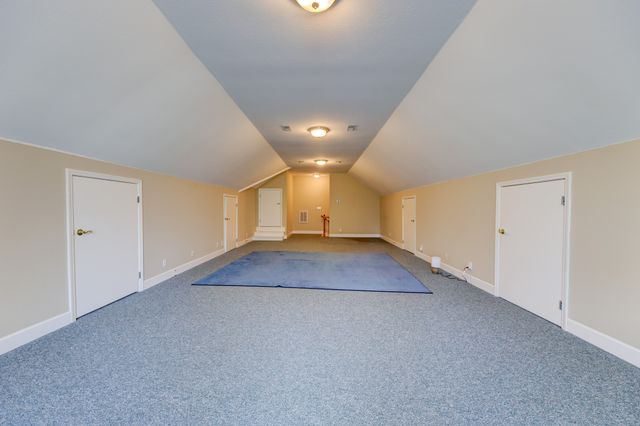 629 Mobley Rd, Clarksville, TN 37043