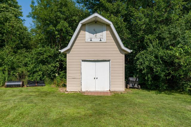 25 WOODCREST Drive, Geneseo, IL 61254