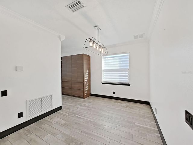 2202 LANDSIDE DRIVE, Valrico, FL 33594