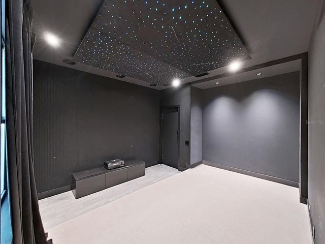 2202 LANDSIDE DRIVE, Valrico, FL 33594