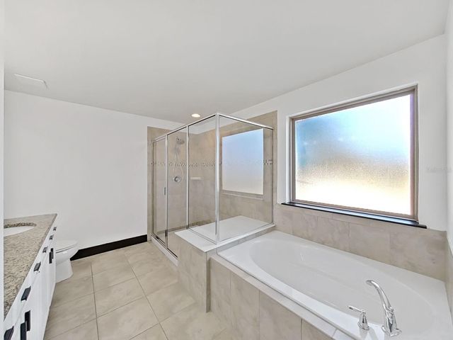 2202 LANDSIDE DRIVE, Valrico, FL 33594