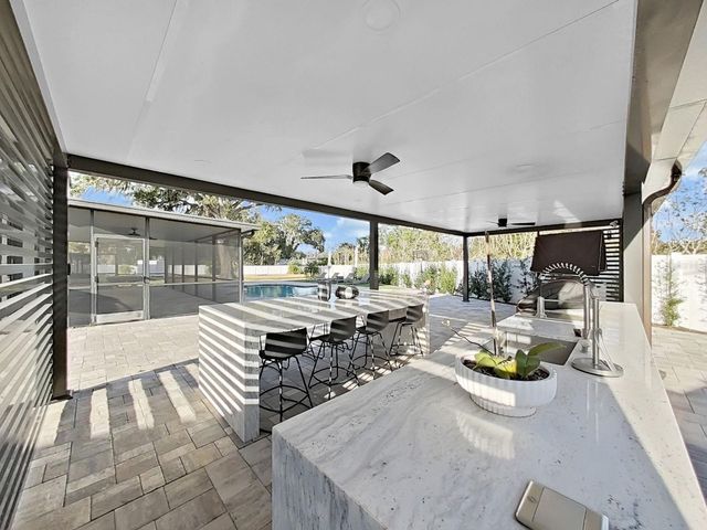 2202 LANDSIDE DRIVE, Valrico, FL 33594