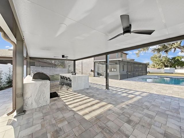 2202 LANDSIDE DRIVE, Valrico, FL 33594