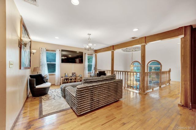 19014 Haywood Road, Hollis, NY 11423