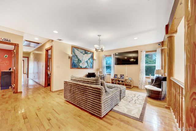 19014 Haywood Road, Hollis, NY 11423