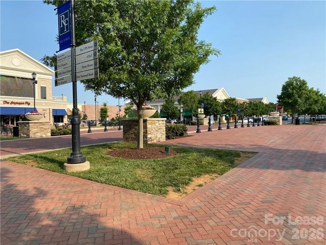 6434 Raffia Road, Charlotte, NC 28277