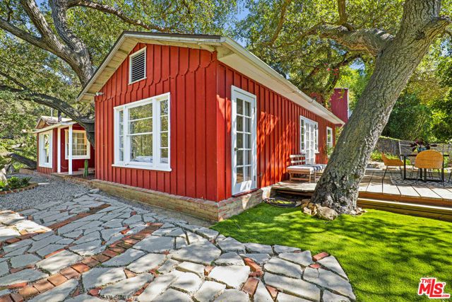 21042 Entrada Road, Topanga (los Angeles), CA 90290