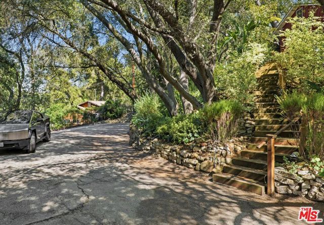 21042 Entrada Road, Topanga (los Angeles), CA 90290
