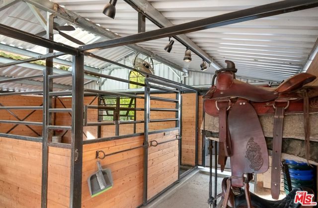 21042 Entrada Road, Topanga (los Angeles), CA 90290