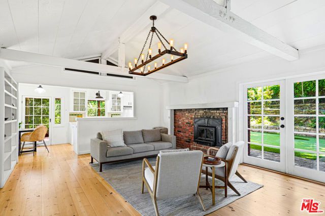 21042 Entrada Road, Topanga (los Angeles), CA 90290