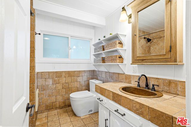 21042 Entrada Road, Topanga (los Angeles), CA 90290